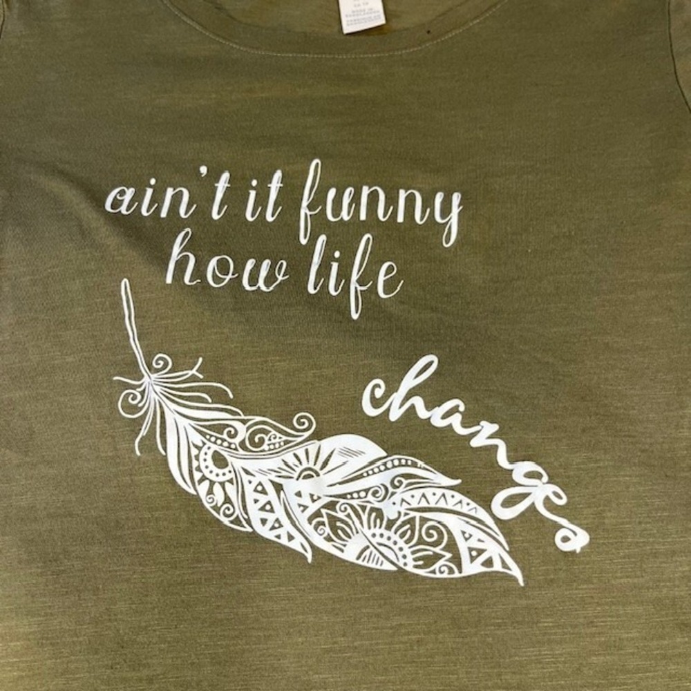 H&M Womens Feather Graphic Green Short Sleeve Tee Size XS - Picture 4 of 10